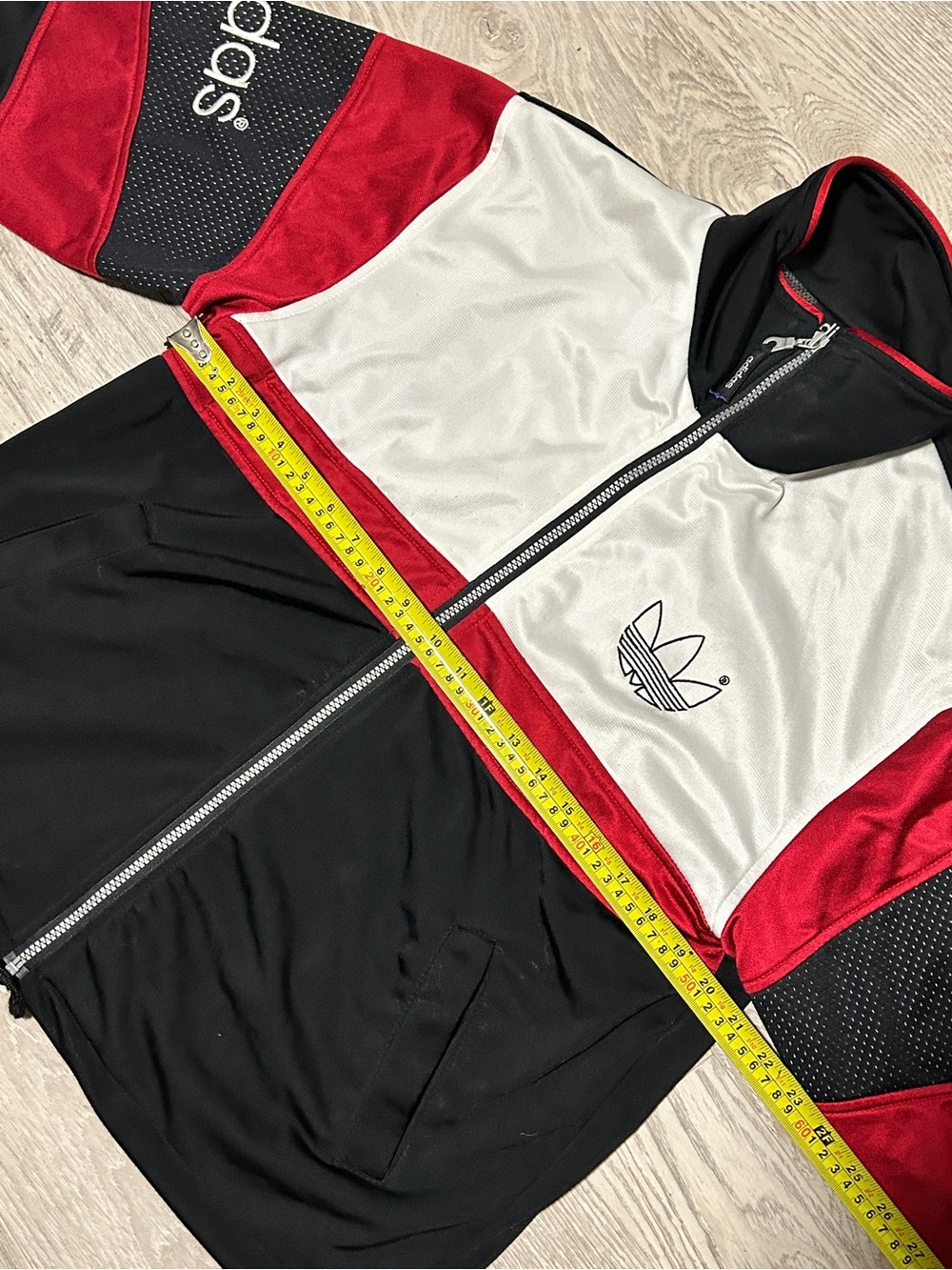Vintage Y2K 2000s adidas Men’s Black, White & Red Colorblock Track Jacket - Picture 3 of 4